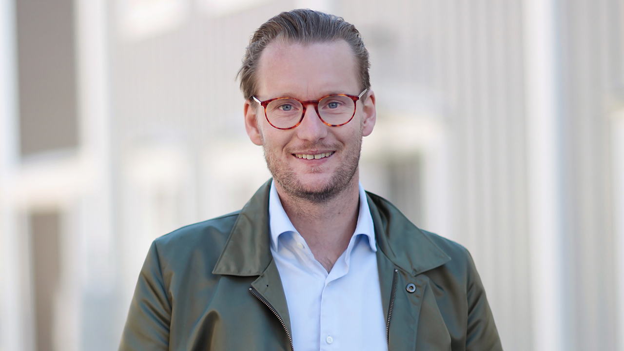 Oliver Lundgren Skolon liggande Skolon ingår internationellt partnerskap med Canva – den globala plattformen för visuell kommunikation